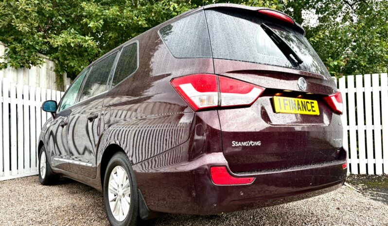 Ssangyong Turismo 2.2 TD EX 7 Seater, 2017, Manual, 5 Door MPV full