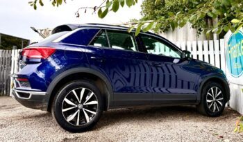Volkswagen T-Roc 1.5 TSI (EVO) SE DSG (s/s), 2020, Automatic, 5 Door Hatchback full