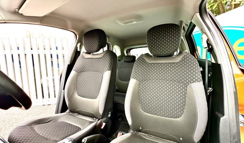 Renault Captur TCe ENERGY Dynamique Nav (s/s), 2017, Manual, 5 Door Hatchback full