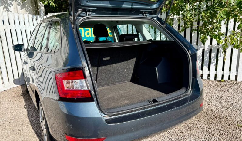Skoda Fabia 1.0 TSI S (s/s), 2019, Manual, 5 Door Estate full
