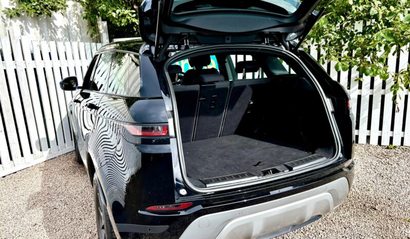 Land Rover Range Rover Evoque 2.0 D150 (s/s), 2020, Manual, 5 Door Estate full