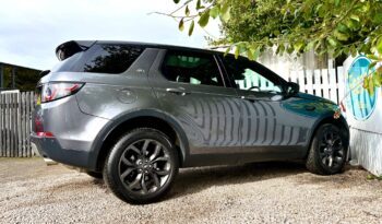 Land Rover Discovery Sport 2.0 TD4 Landmark AWD 7 Seater (s/s), 2018, Automatic, 5 Door Estate full