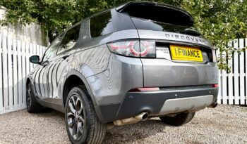 Land Rover Discovery Sport 2.0 TD4 Landmark AWD 7 Seater (s/s), 2018, Automatic, 5 Door Estate full