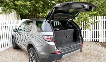 Land Rover Discovery Sport 2.0 TD4 Landmark AWD 7 Seater (s/s), 2018, Automatic, 5 Door Estate full