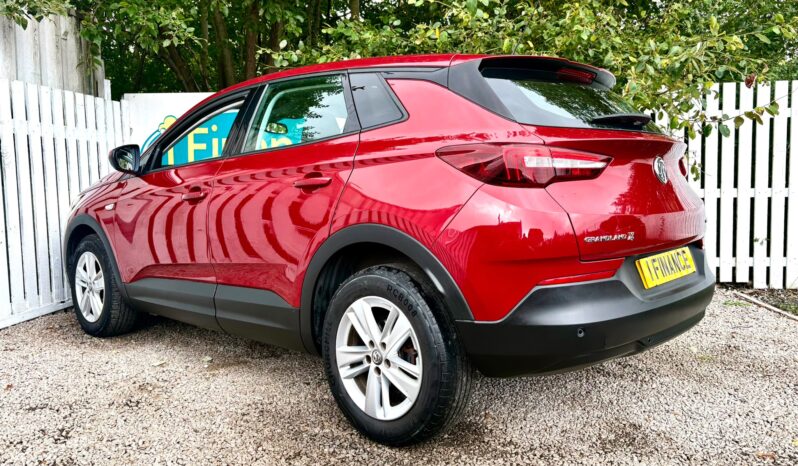 Vauxhall Grandland X 1.6 CDTi ecoTEC BlueInjection SE (s/s), 2018, Manual, 5 Door Hatchback full