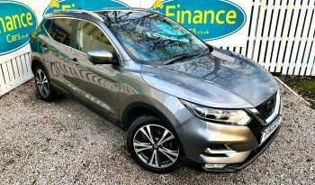 Nissan Qashqai 1.2 DIG-T N-Connecta, 2017, Manual, 5 Door Hatchback full